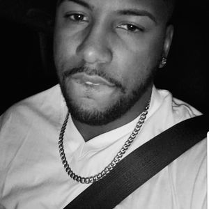 Meet your Posher, Tay